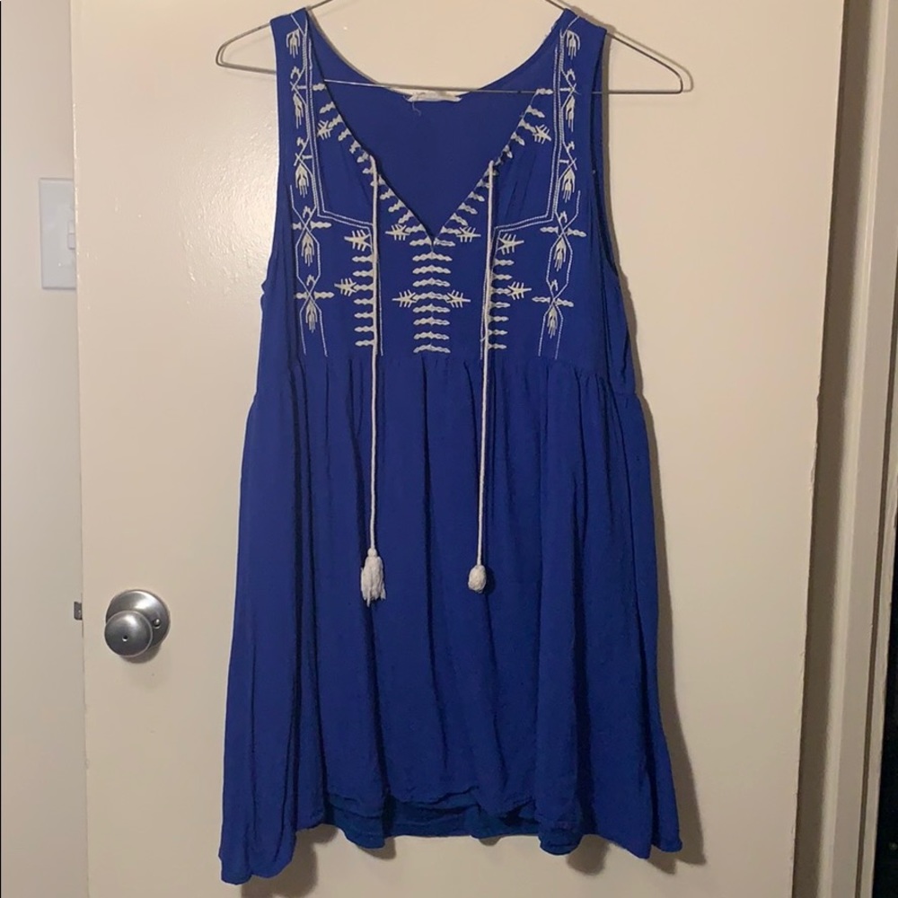 Blue short dress